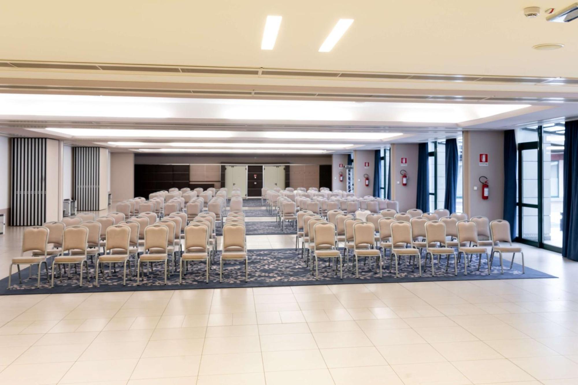Doubletree By Hilton Milan Malpensa Solbiate Olona Ξενοδοχείο Εξωτερικό φωτογραφία