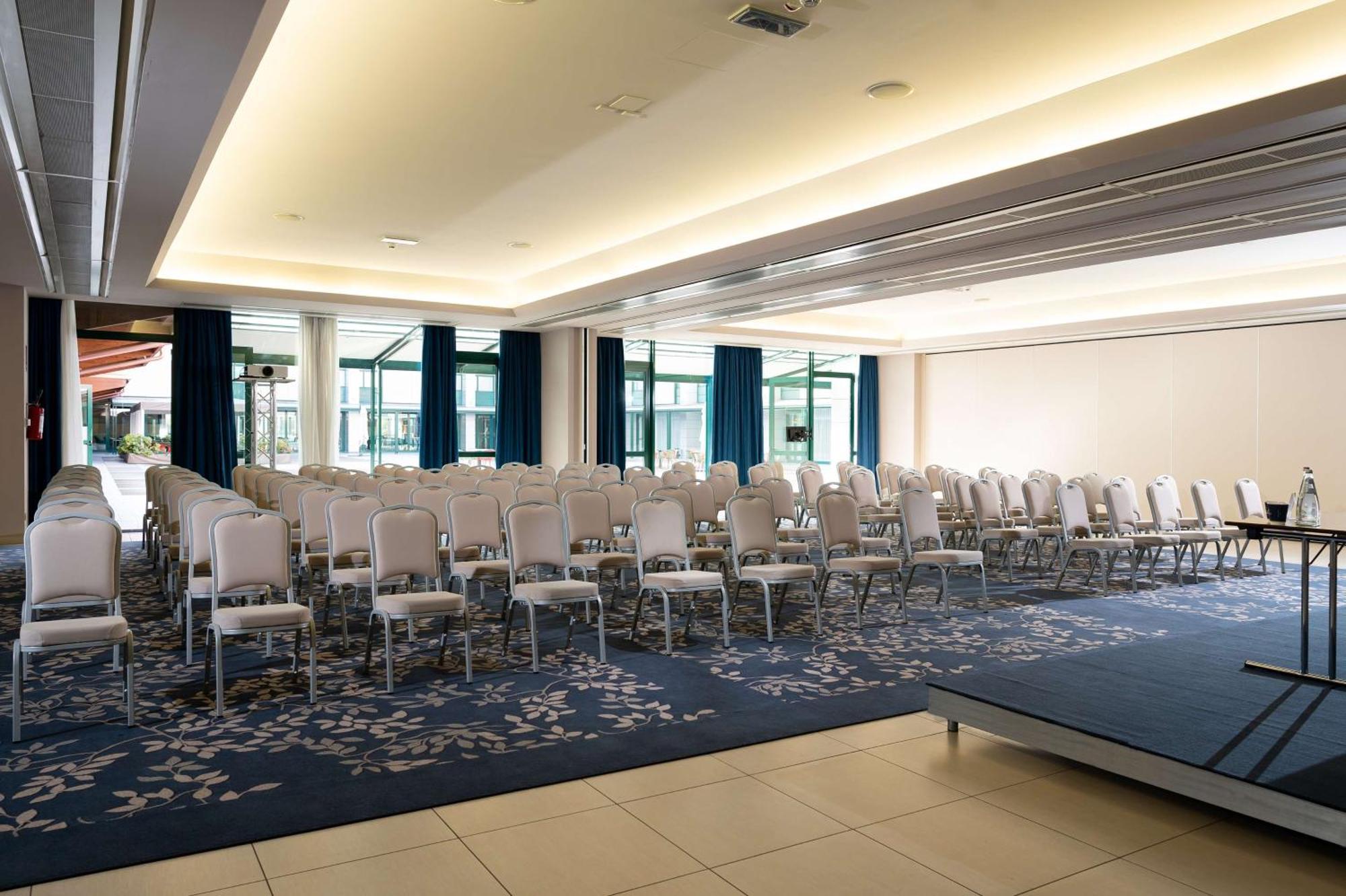 Doubletree By Hilton Milan Malpensa Solbiate Olona Ξενοδοχείο Εξωτερικό φωτογραφία