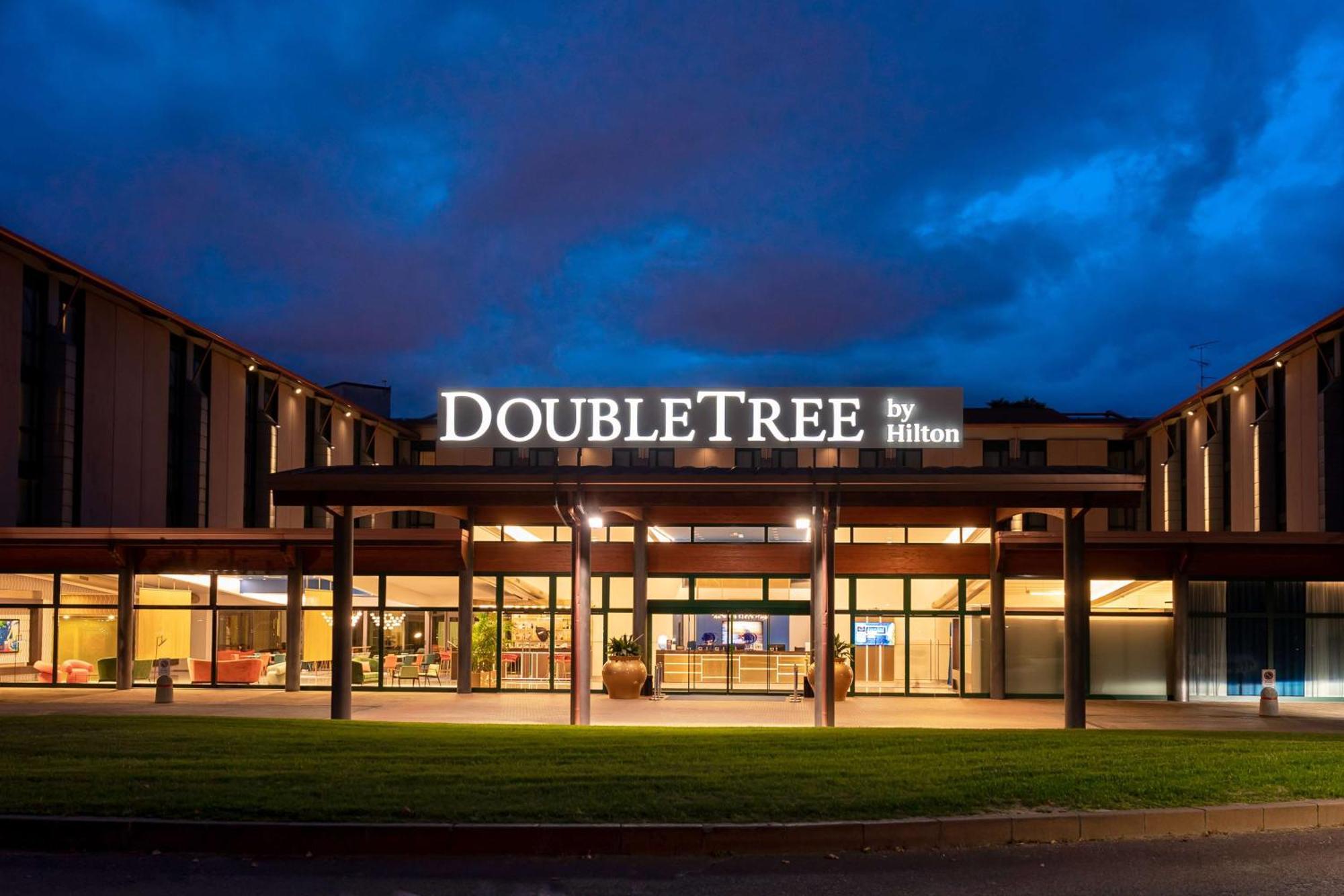 Doubletree By Hilton Milan Malpensa Solbiate Olona Ξενοδοχείο Εξωτερικό φωτογραφία