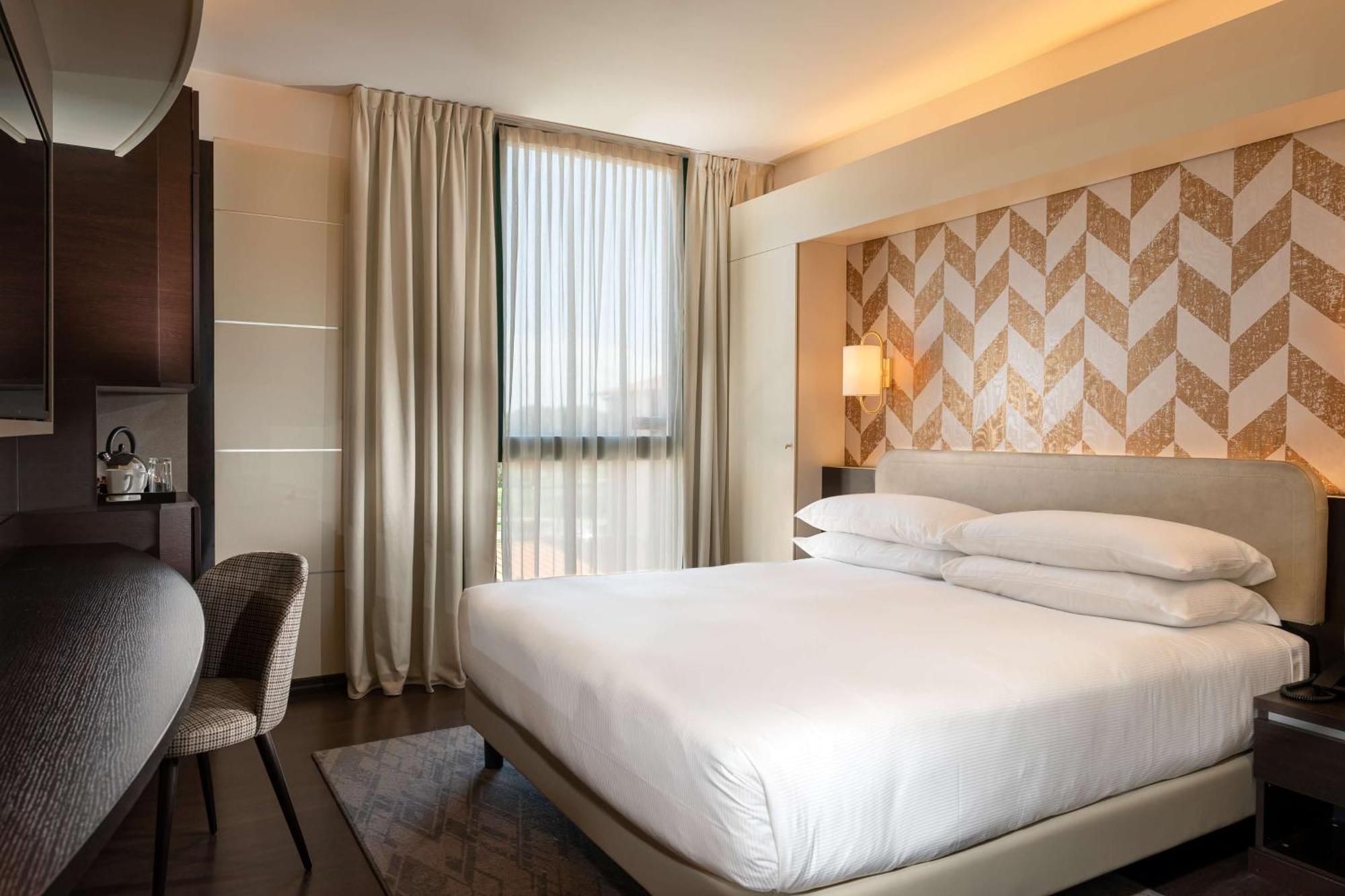 Doubletree By Hilton Milan Malpensa Solbiate Olona Ξενοδοχείο Εξωτερικό φωτογραφία