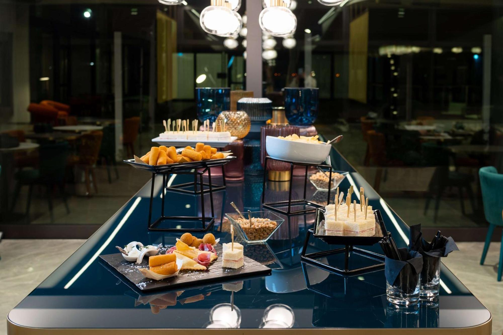 Doubletree By Hilton Milan Malpensa Solbiate Olona Ξενοδοχείο Εξωτερικό φωτογραφία