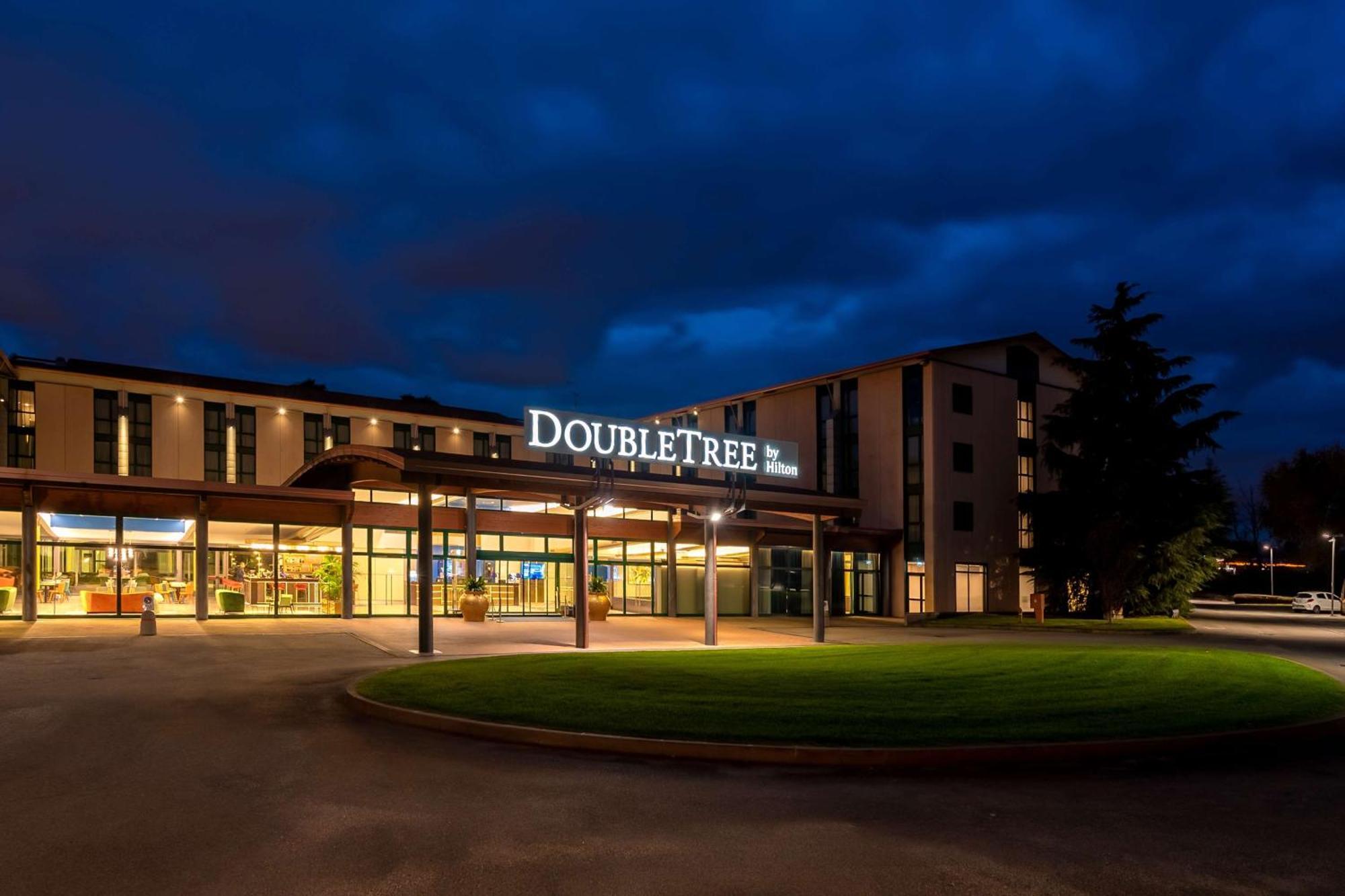 Doubletree By Hilton Milan Malpensa Solbiate Olona Ξενοδοχείο Εξωτερικό φωτογραφία